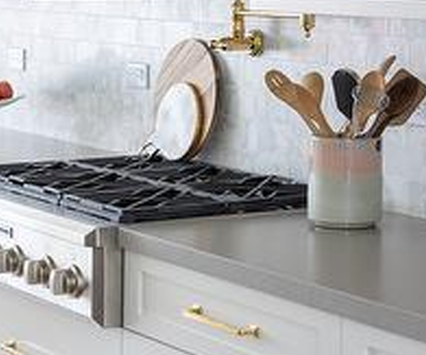 What to consider when buying a gas cooktop for your kitchen Zure