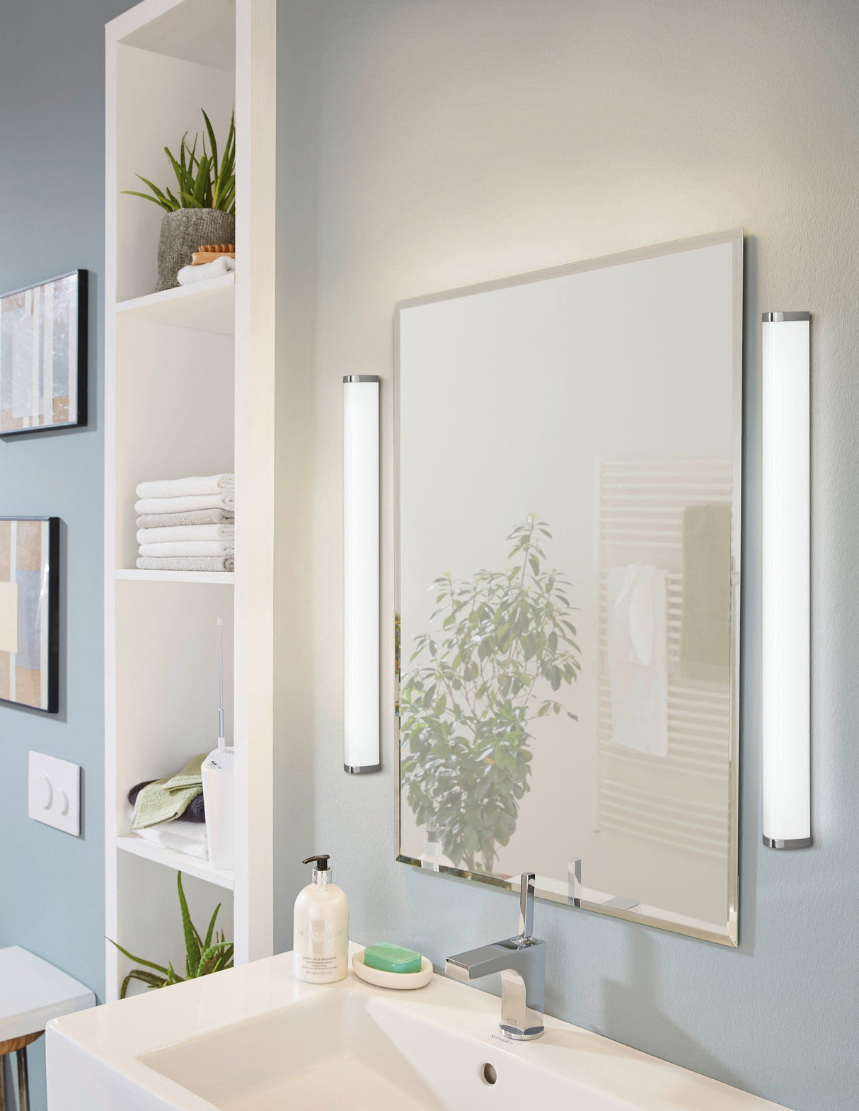 GITA 2 wall/ceiling light