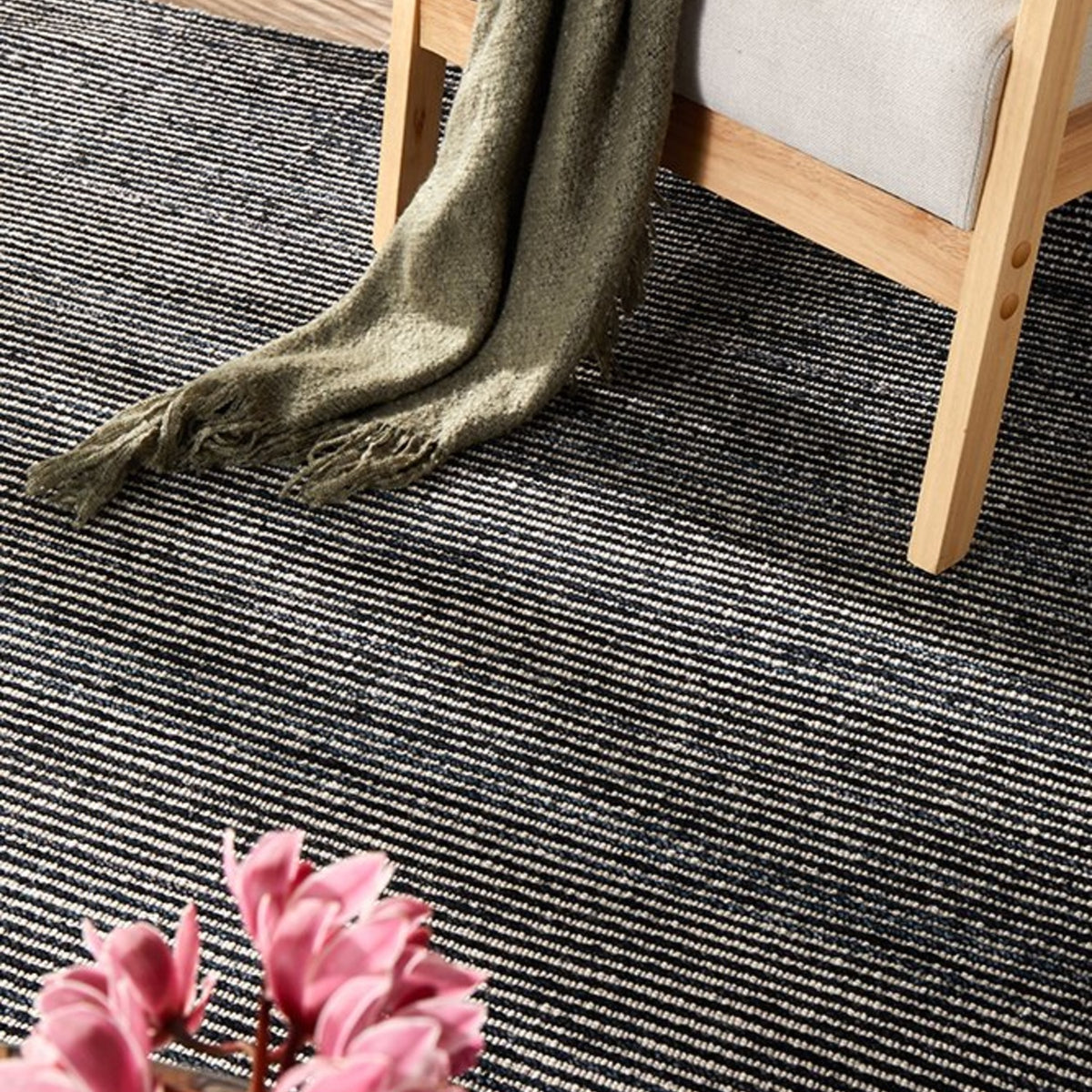 Allure Black Cotton Rayon Rug
