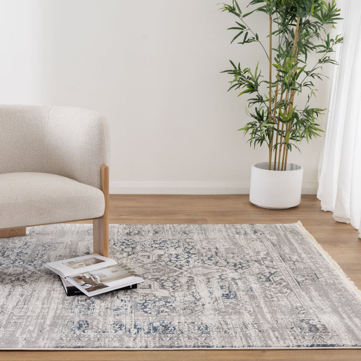 Bohemian Paradise Medalion Grey Blue Rug - 06GBLU
