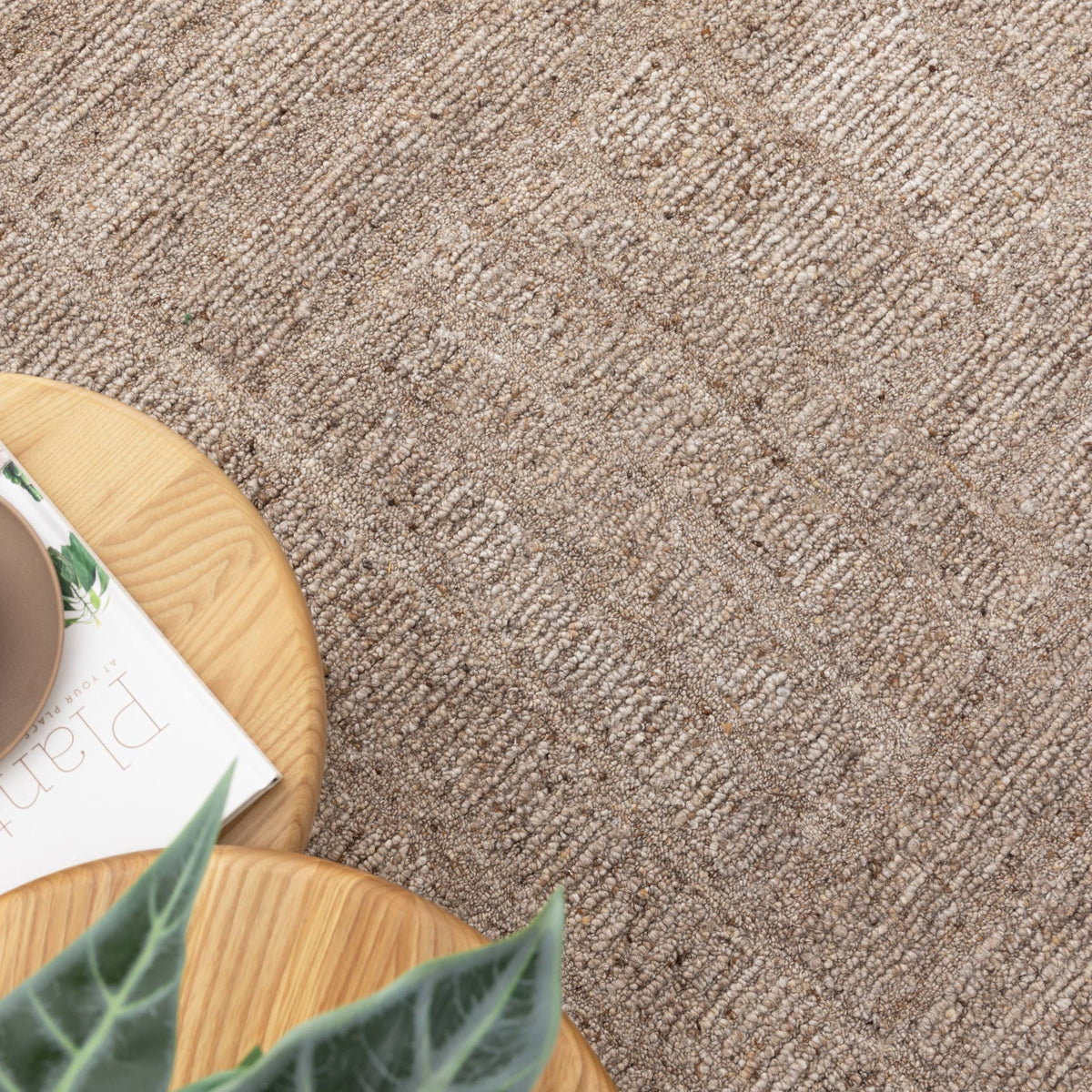 Seren Cocoa Modern Wool Rug