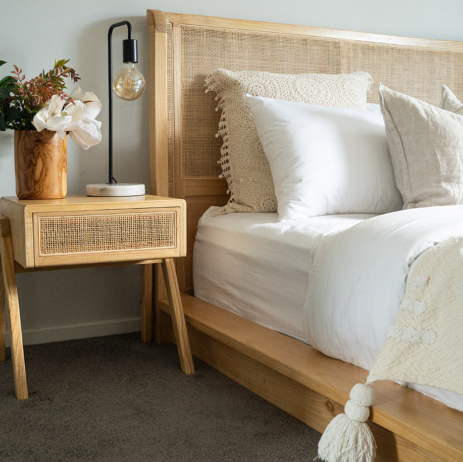 Catalina Cedar Bed - Queen Size - 1.82m