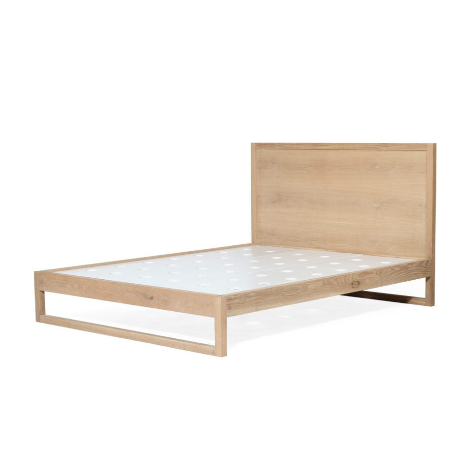 Clover American Oak Bed - King - 1.12m