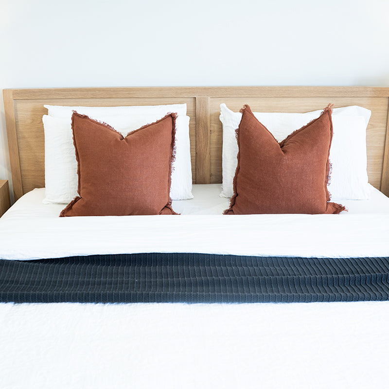 Clover American Oak Bed - King - 1.12m