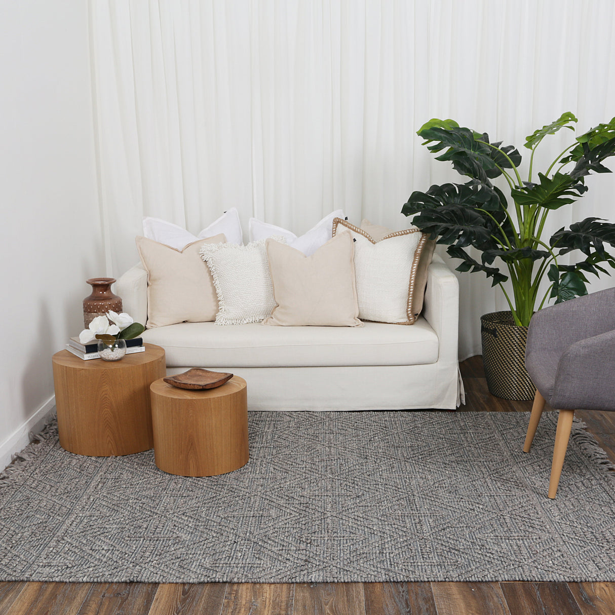 Diego Tribal Grey Multi Wool Rug - DIEG02