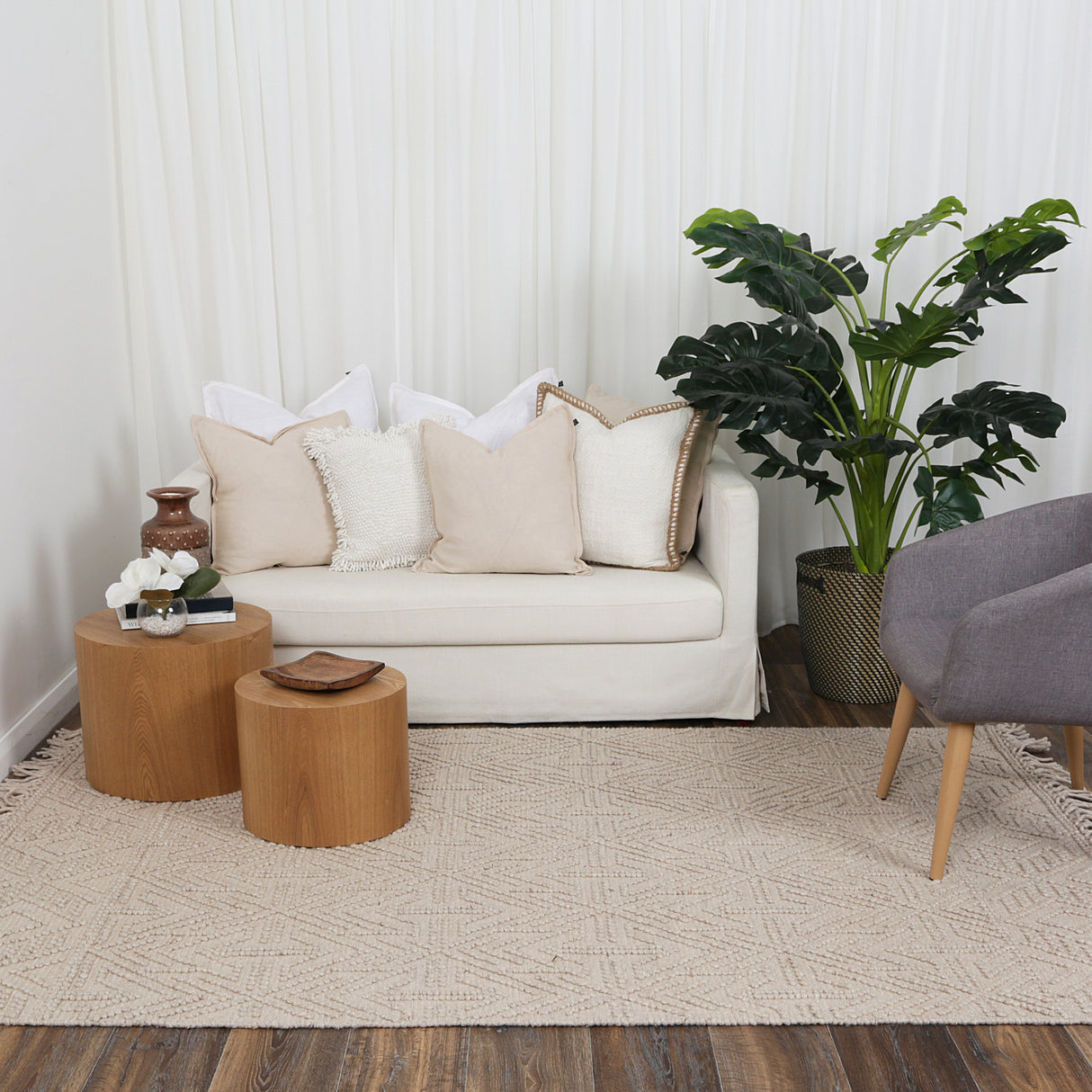 Diego Geometric Brown Wool Rug - DIEG04
