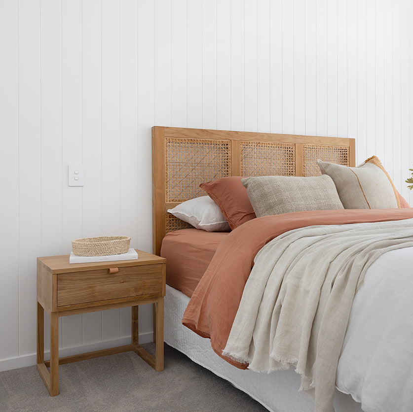 Fern_Teak_Bedhead_-_Queen_-_1.55m