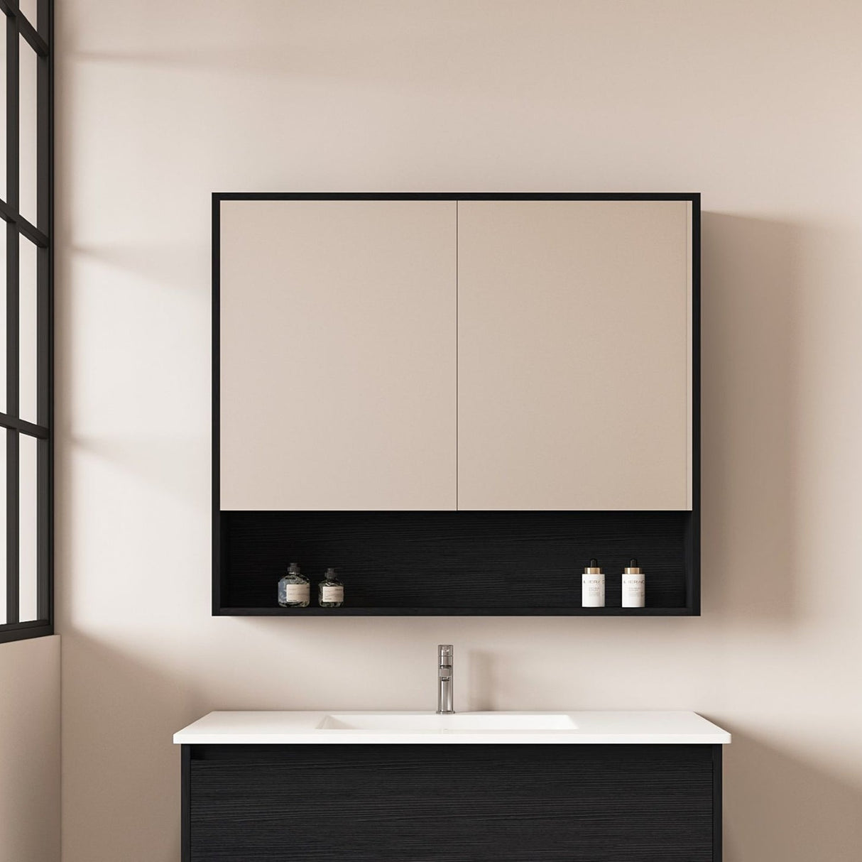 HERA Shaving Cabinet Black Oak