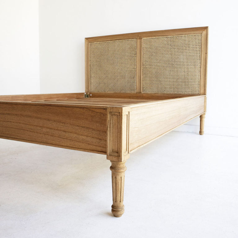 Hampton Cedar Cane Bed – King Size – Low End – Weathered Oak - 1.95m