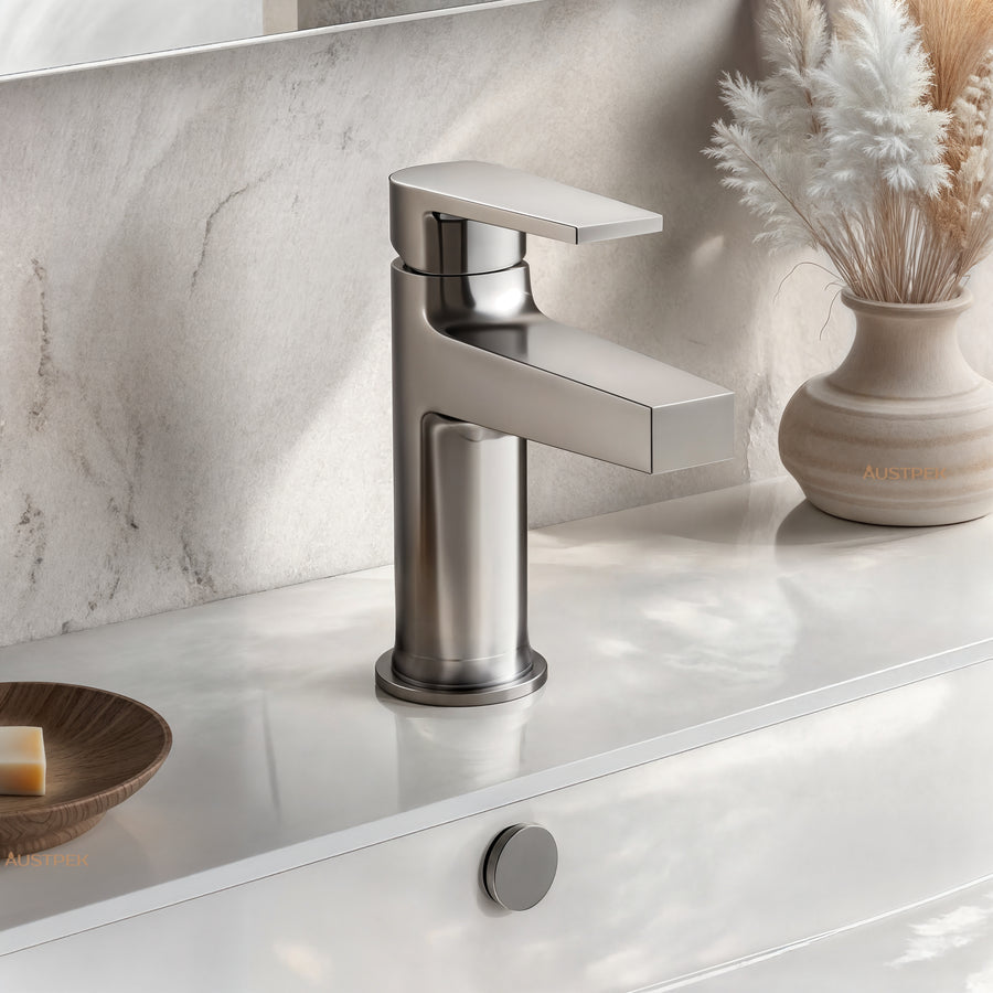 KOHLER Taut Basin Mixer
