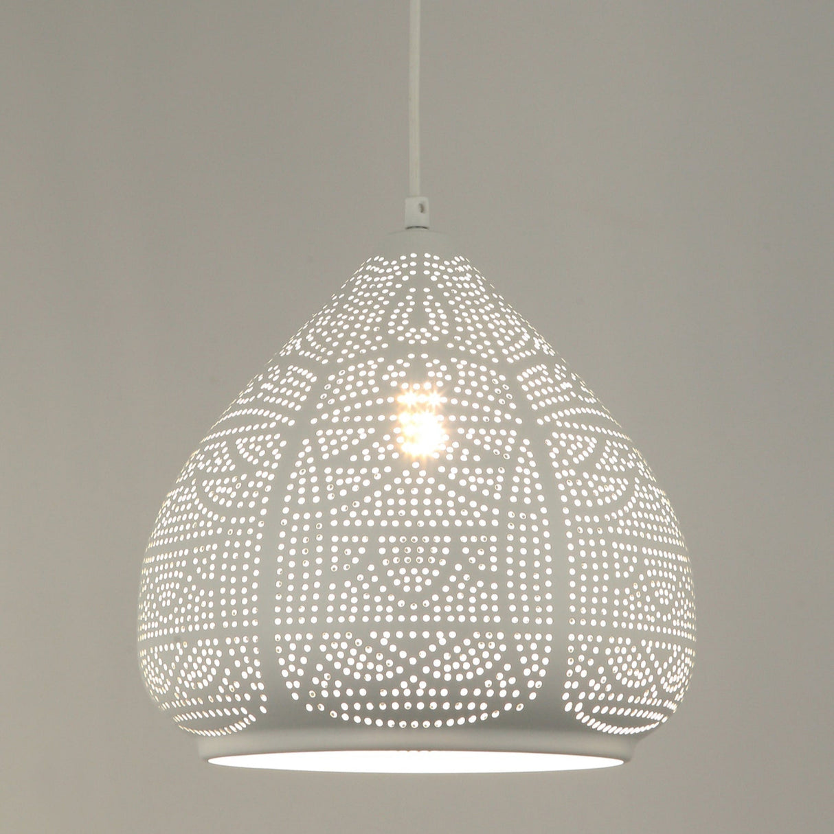 MARRAKESH: Bohemian Interior Ellipse Shape Pendant Light (Black/ White)