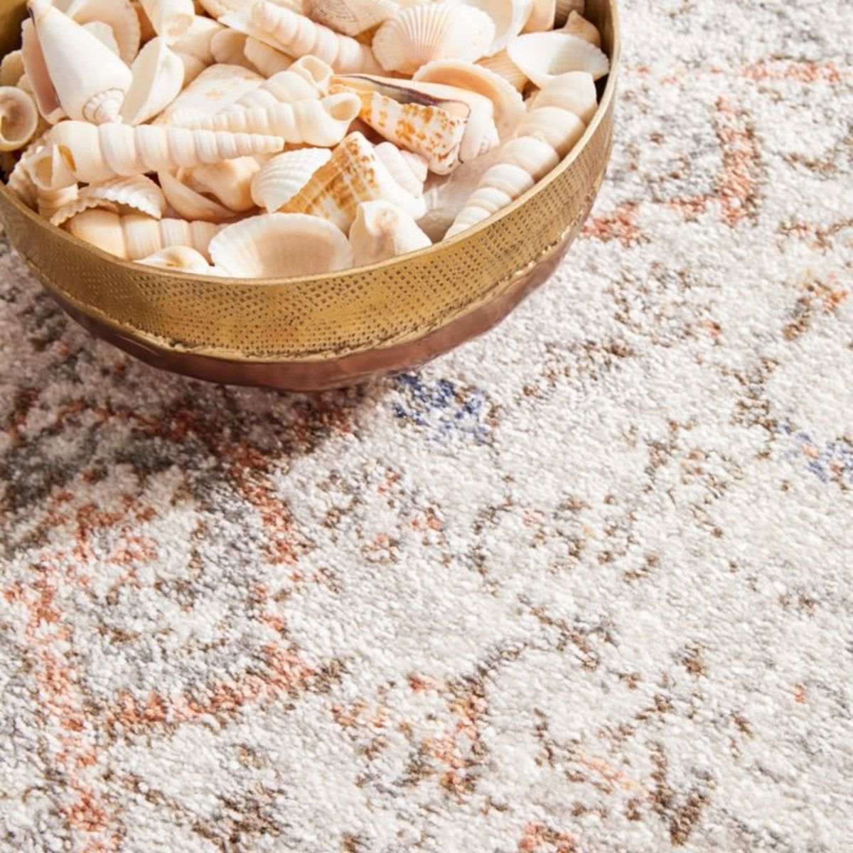 Mayfair Lorissa Silver Round Rug