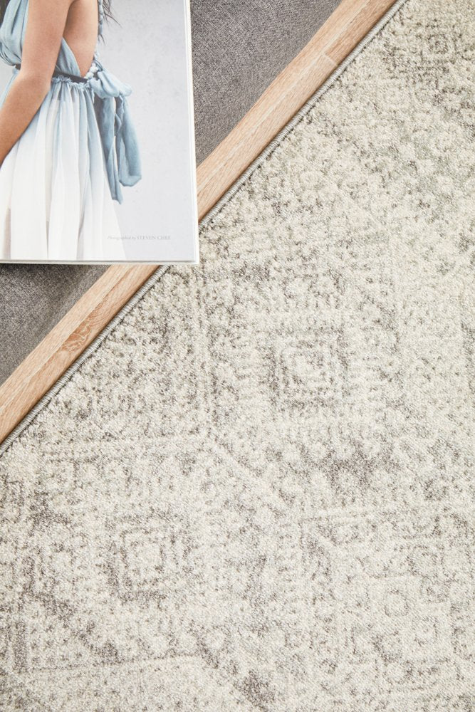 Mirage Zelda Silver Grey Round Rug