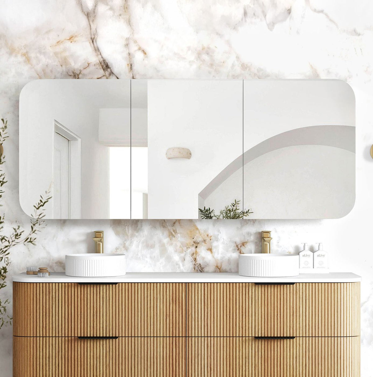 Newport Shaving Cabinet-Woodland Oak-Soft Square 900-1200-1500-1800