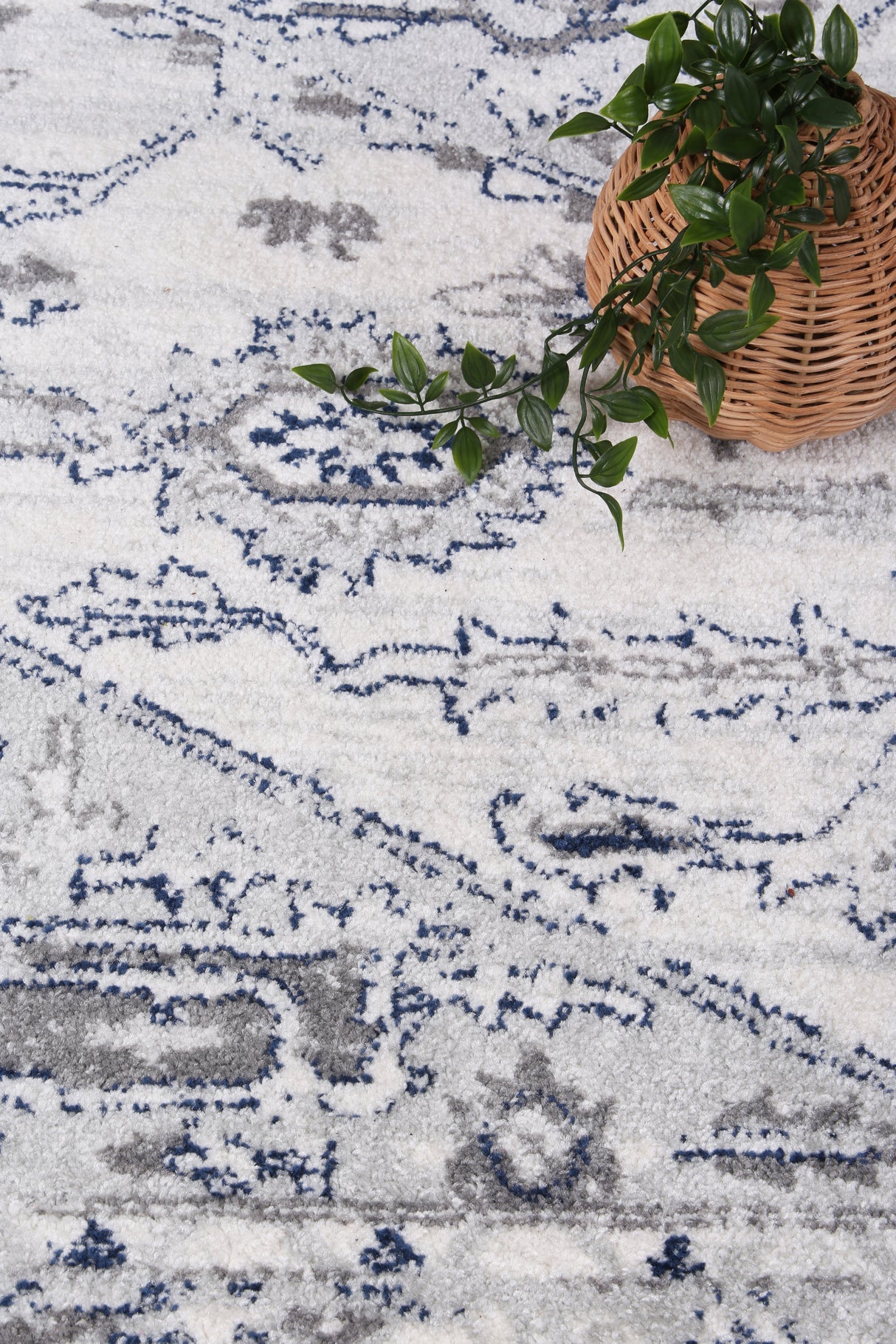 Provence Gaul Traditional Grey & Cream Rug