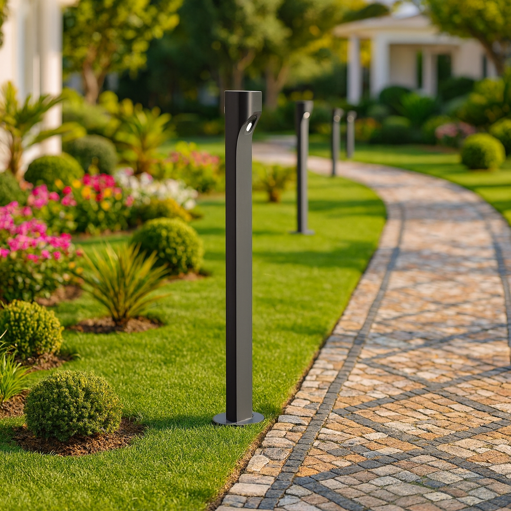 SHU: LED 2 way Surface Mounted Bollard Lights IP65