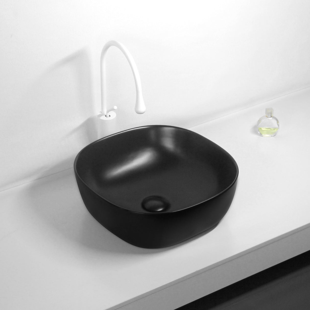 POSEIDON Matte Black Ceramic Basin (Square: 370x370x115)