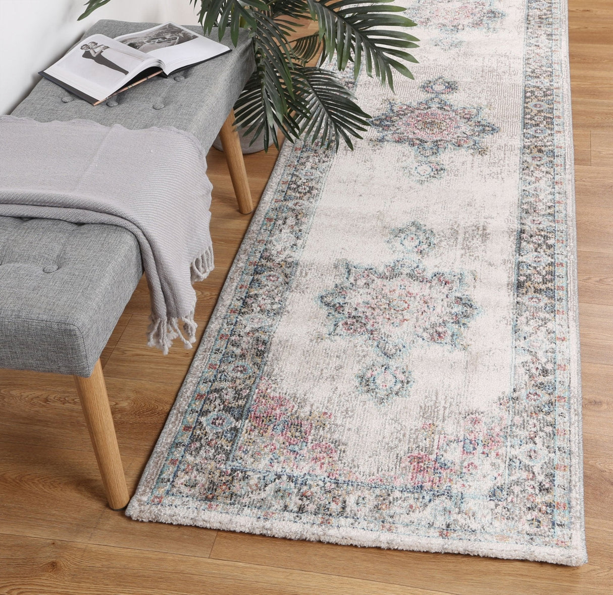 Salsa Brentwood Transitional Cream Rug