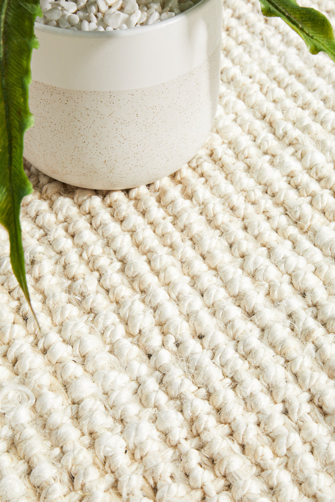 Atrium Barker Bleach Jute Runner