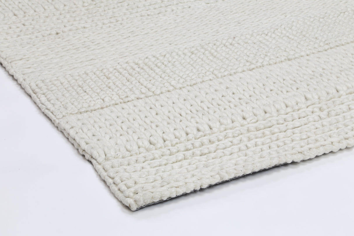 Zayna Grace White Wool Blend Rug