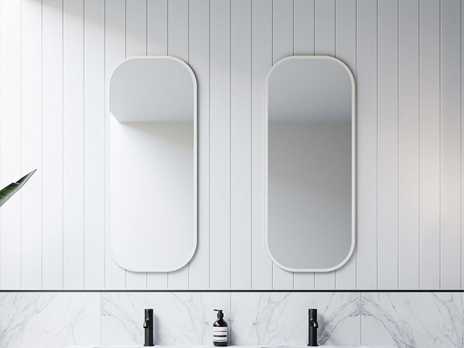 Size and Shape: What size and shape mirror is best for my bathroom?