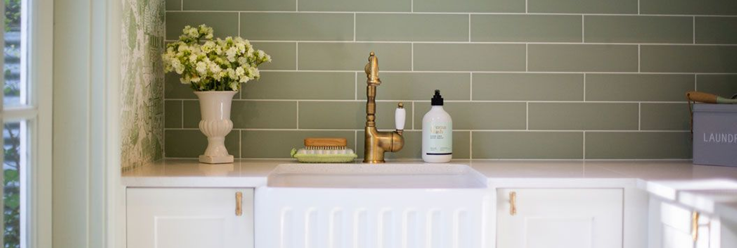 How to pair gold taps