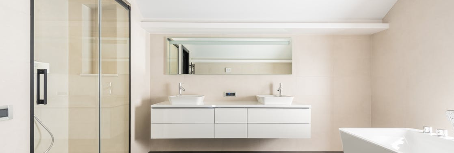 Why you should install a recessed mirror cabinet