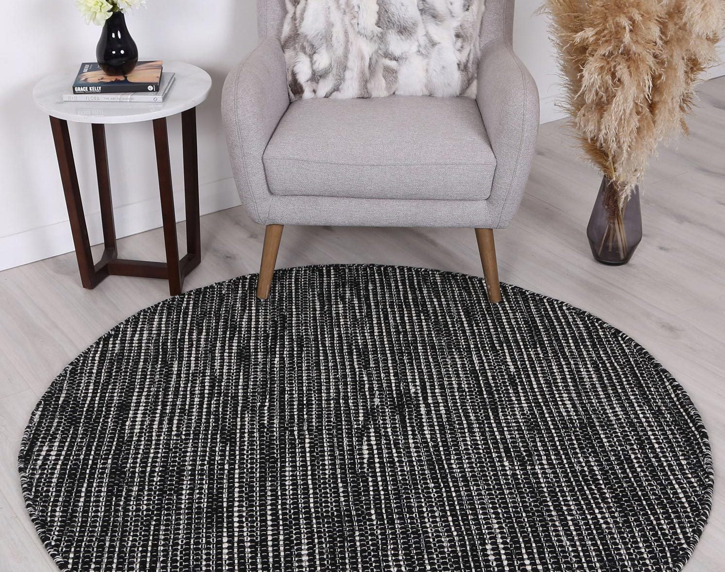 NORWAY BLACK WHITE REVERSIBLE WOOL ROUND RUG