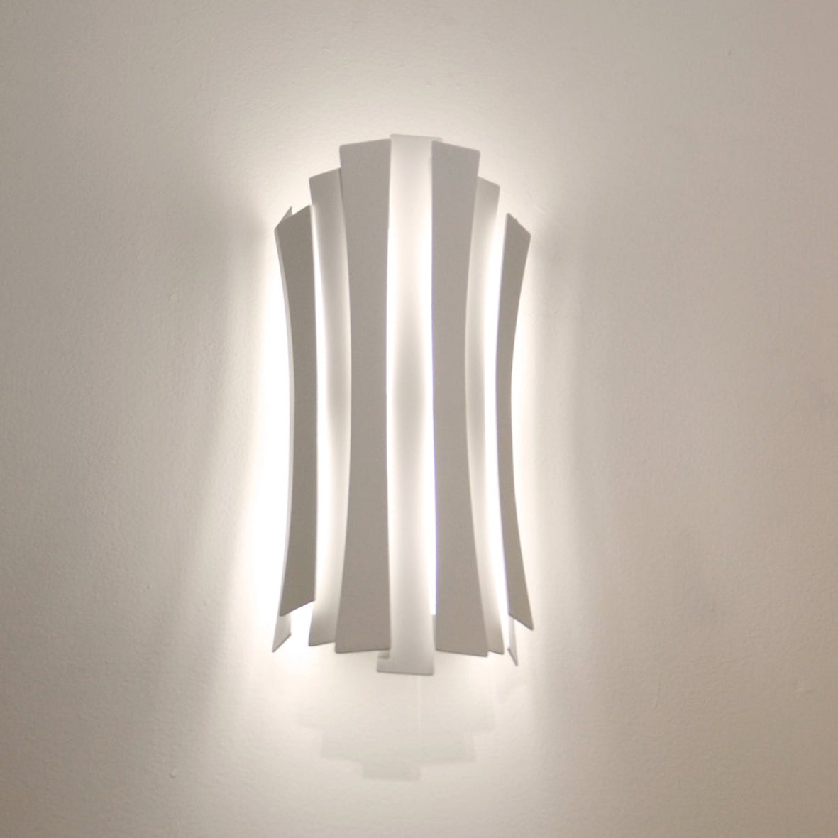 BAGOTA: City Series LED Tri-CCT Interior Curved Shape Dimmable Wall Light