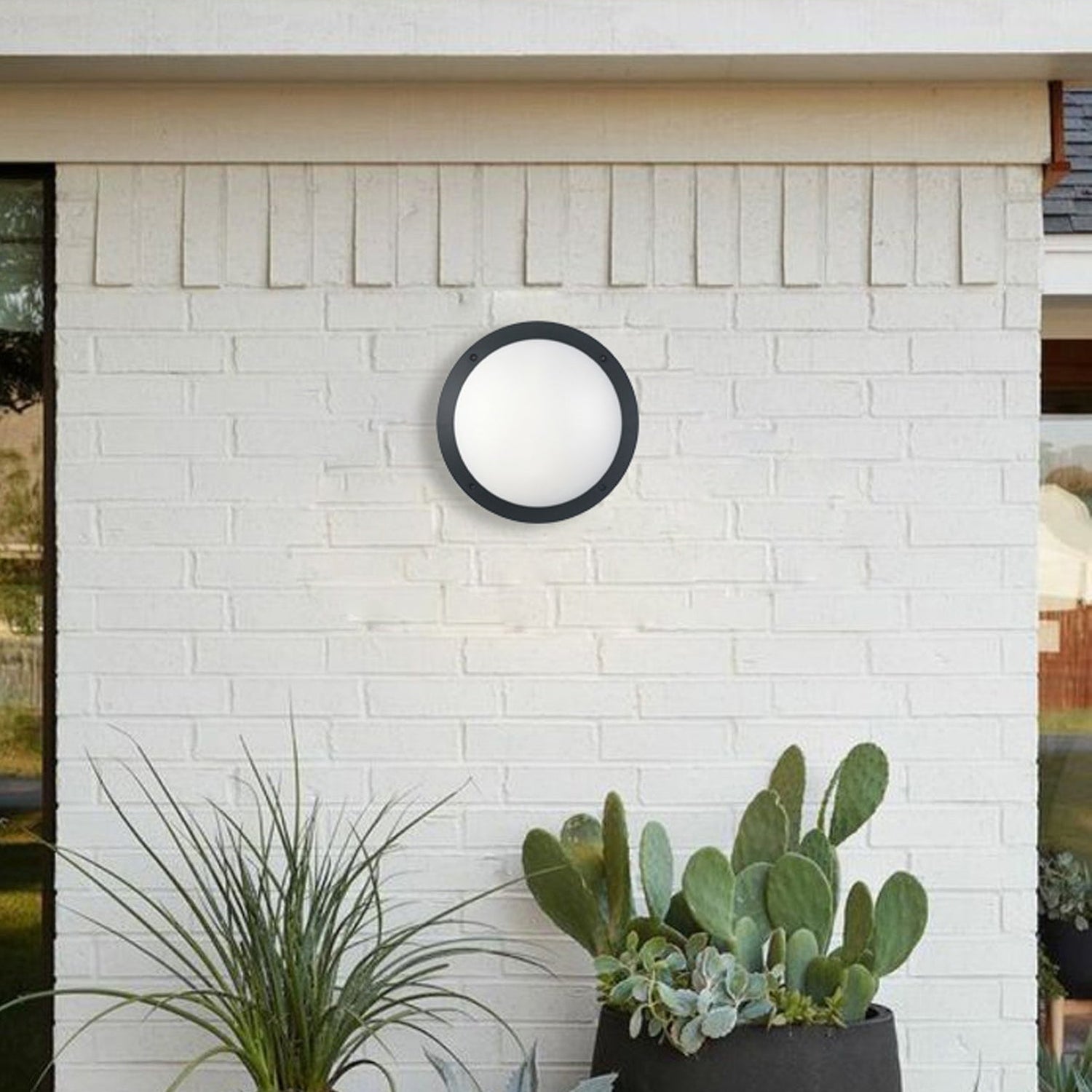 BULK: Round LED Bulkhead Lights IP66 IK10