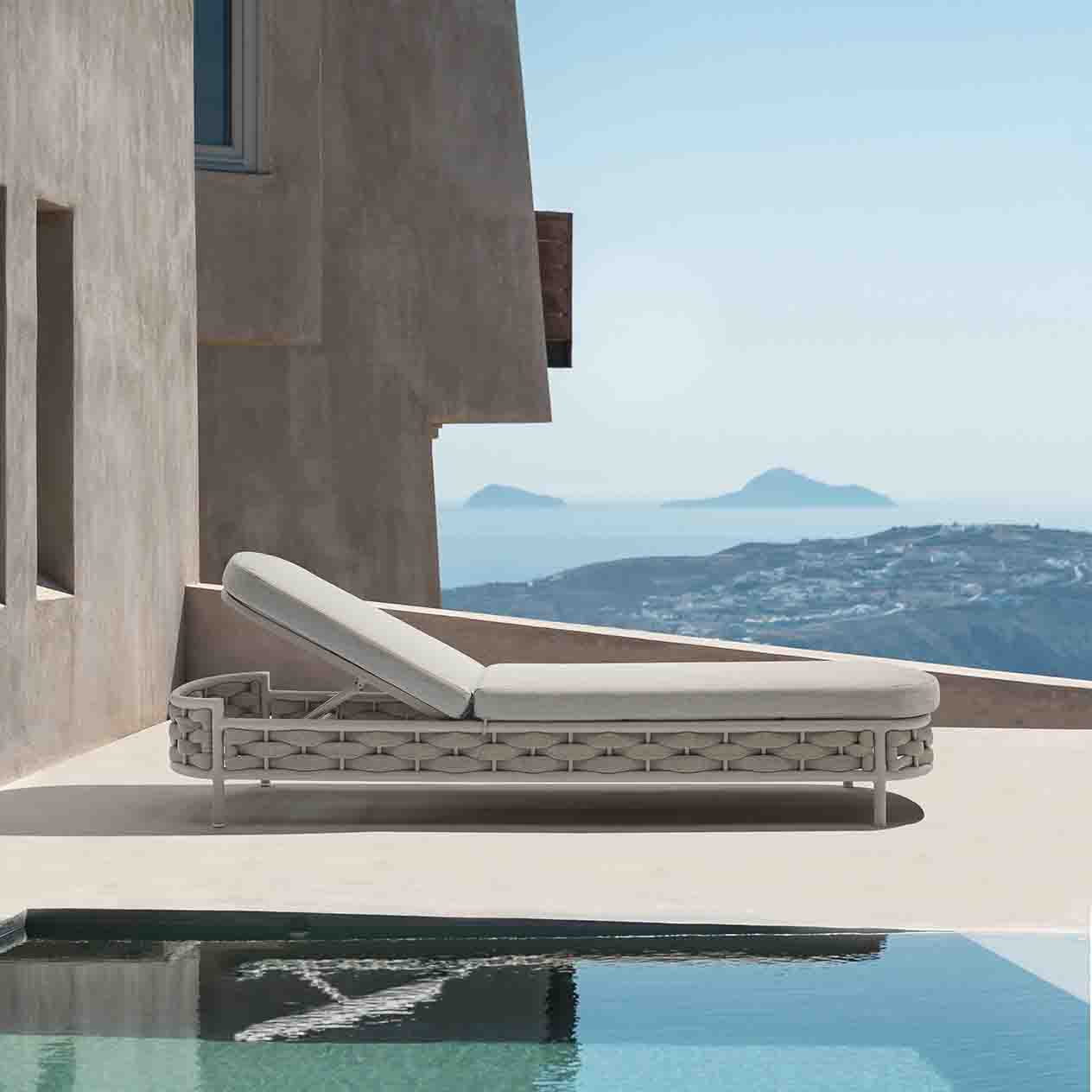 Boston Outdoor Rope Sun Lounger in Taupe