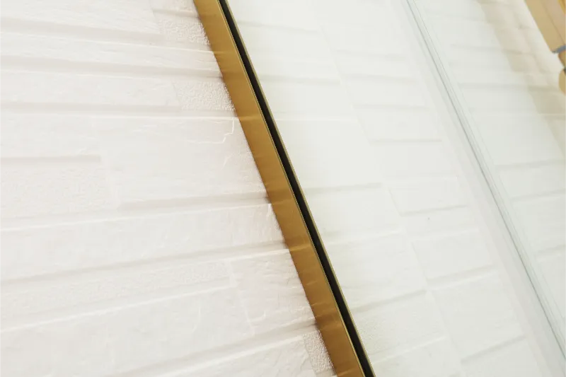 COVEY Wall to Wall Frameless Single Sliding Door Bathtub Screen