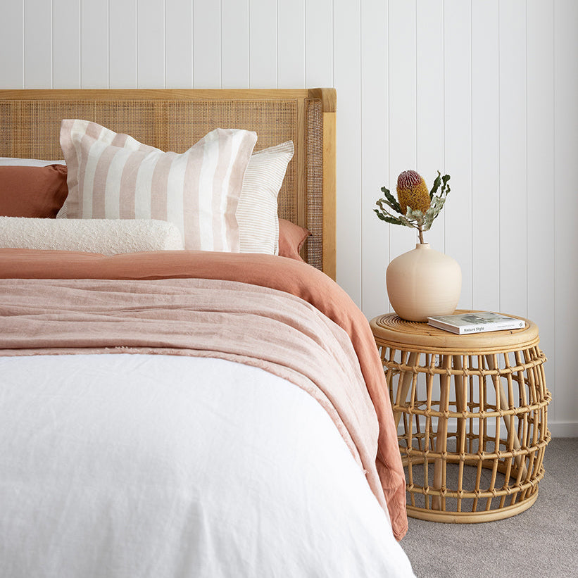 Castaway White Cedar Bedhead  –  King- 1.25m