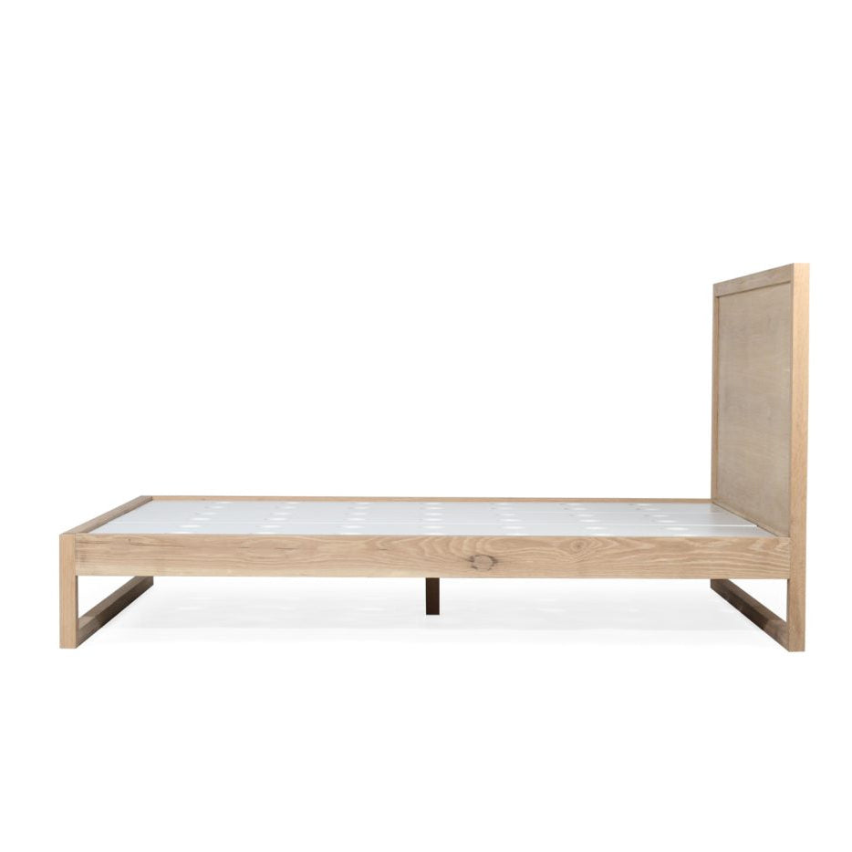 Clover American Oak Bed - King - 1.12m