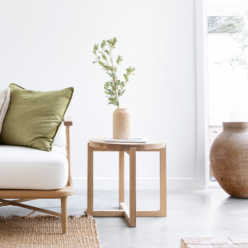 Clover American Oak Side Table – 0.5m