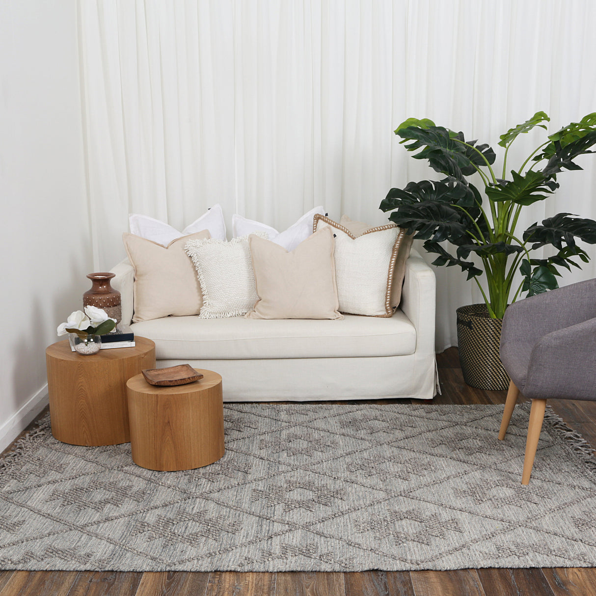 Diego Geometric Grey Multi Wool Rug - DIEG04
