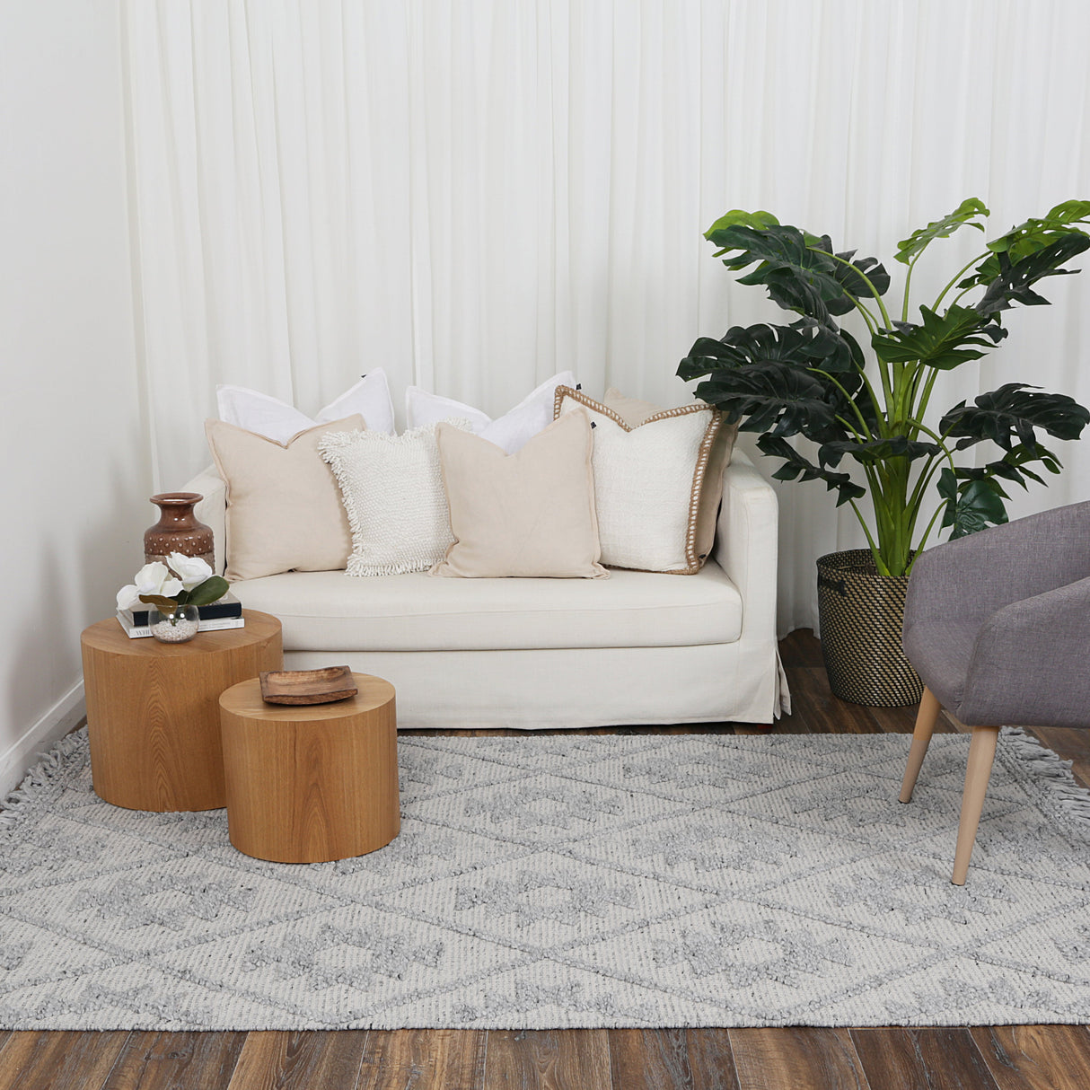 Diego Geometric Grey Wool Rug - DIEG04