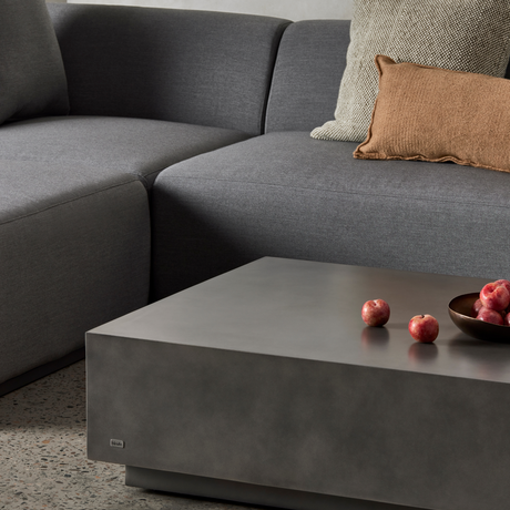 EcoSmart DASH 50 Concrete Coffee Table (Bloc L6)