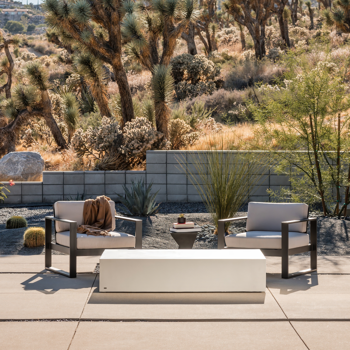 EcoSmart MOVE 65 Concrete Coffee Table (Bloc L5)