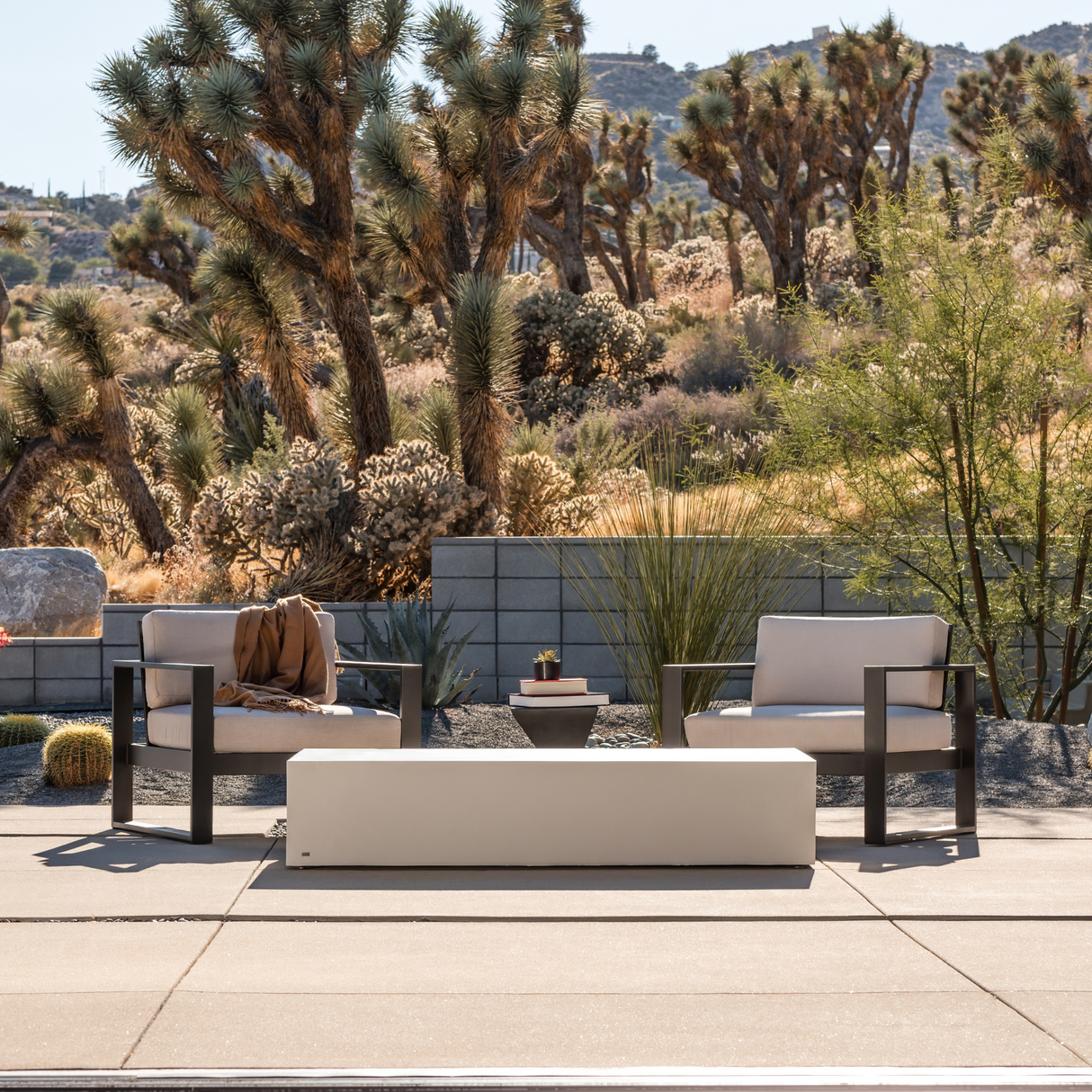 EcoSmart MOVE 65 Concrete Coffee Table (Bloc L5)