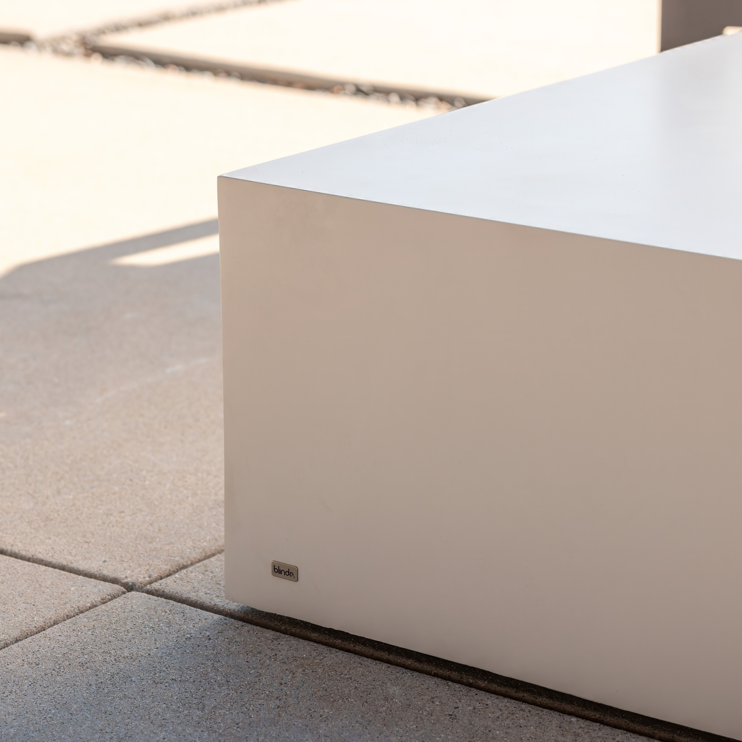 EcoSmart MOVE 65 Concrete Coffee Table (Bloc L5)