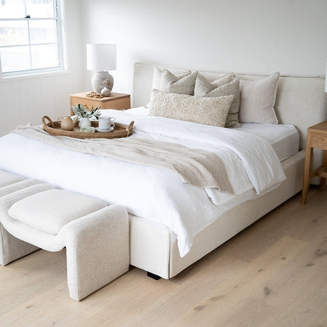 Freja Timber frame Ottoman – Linen