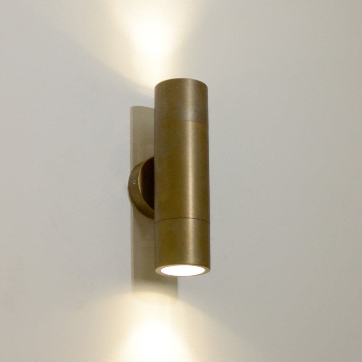 GU10 Exterior Wall Pillar Spot Lights (Aged Brass) IP65