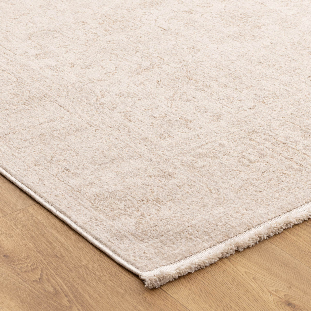 Heritage Distressed Border Beige Rug - H106