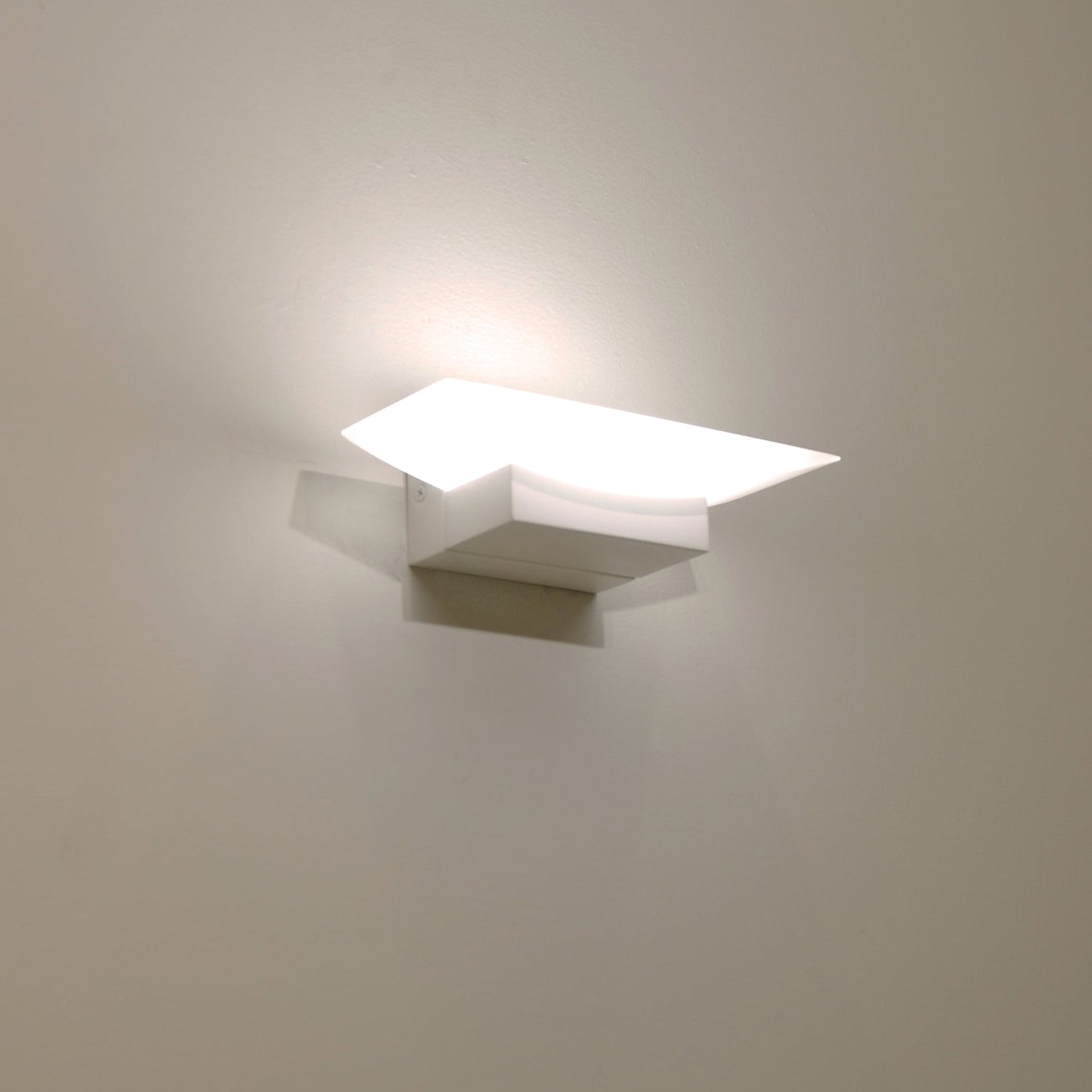 HELSINKI: City Series LED Tri-CCT Interior Curved Up/Down Dimmable Wall Light
