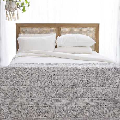 Hampton Cane Cedar Bed – Queen Size – Weathered Oak - 1.65m