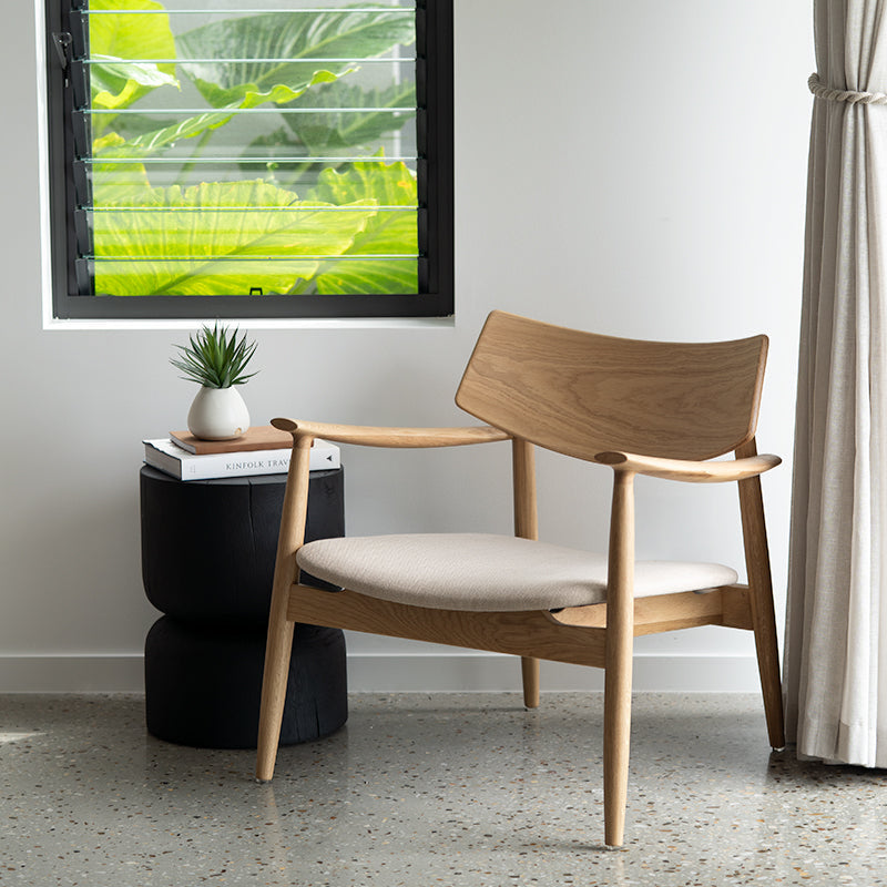 Harlow American Oak Occasional Chair – Natural