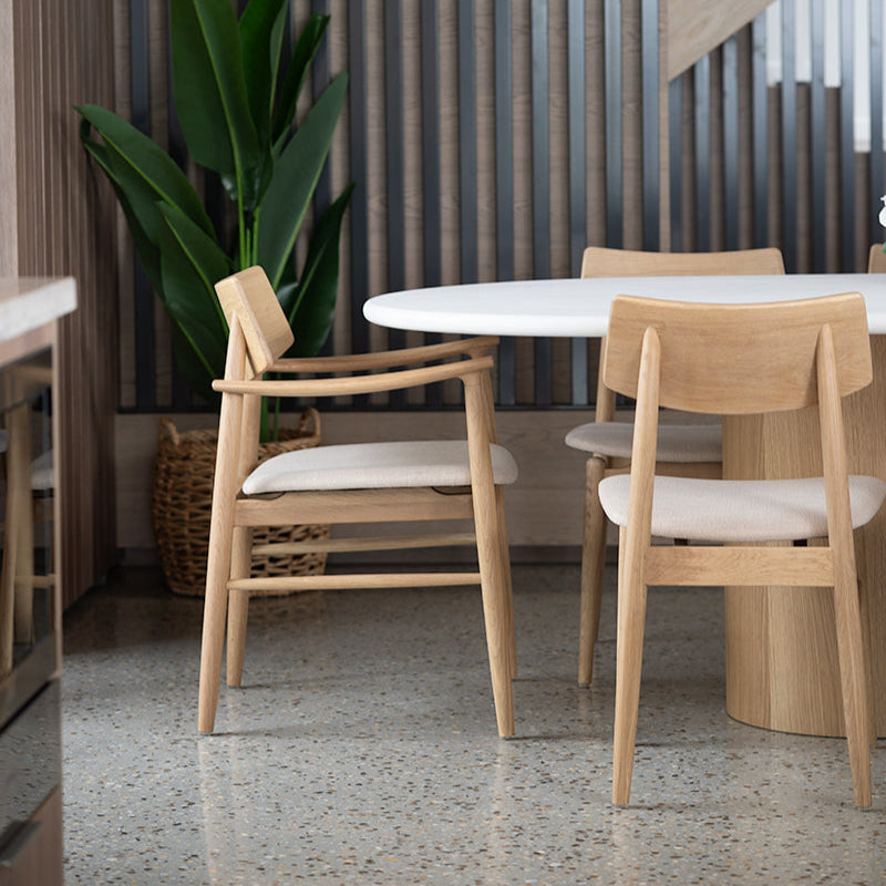 Harlow American Oak frame Dining Armchair – Natural