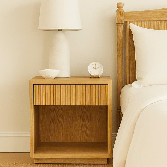 Harlow Black Oak Bedside Table – Natural
