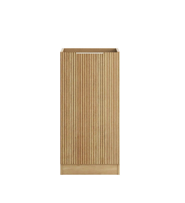 Havana Laundry 415 Woodland Oak Base Cabinet